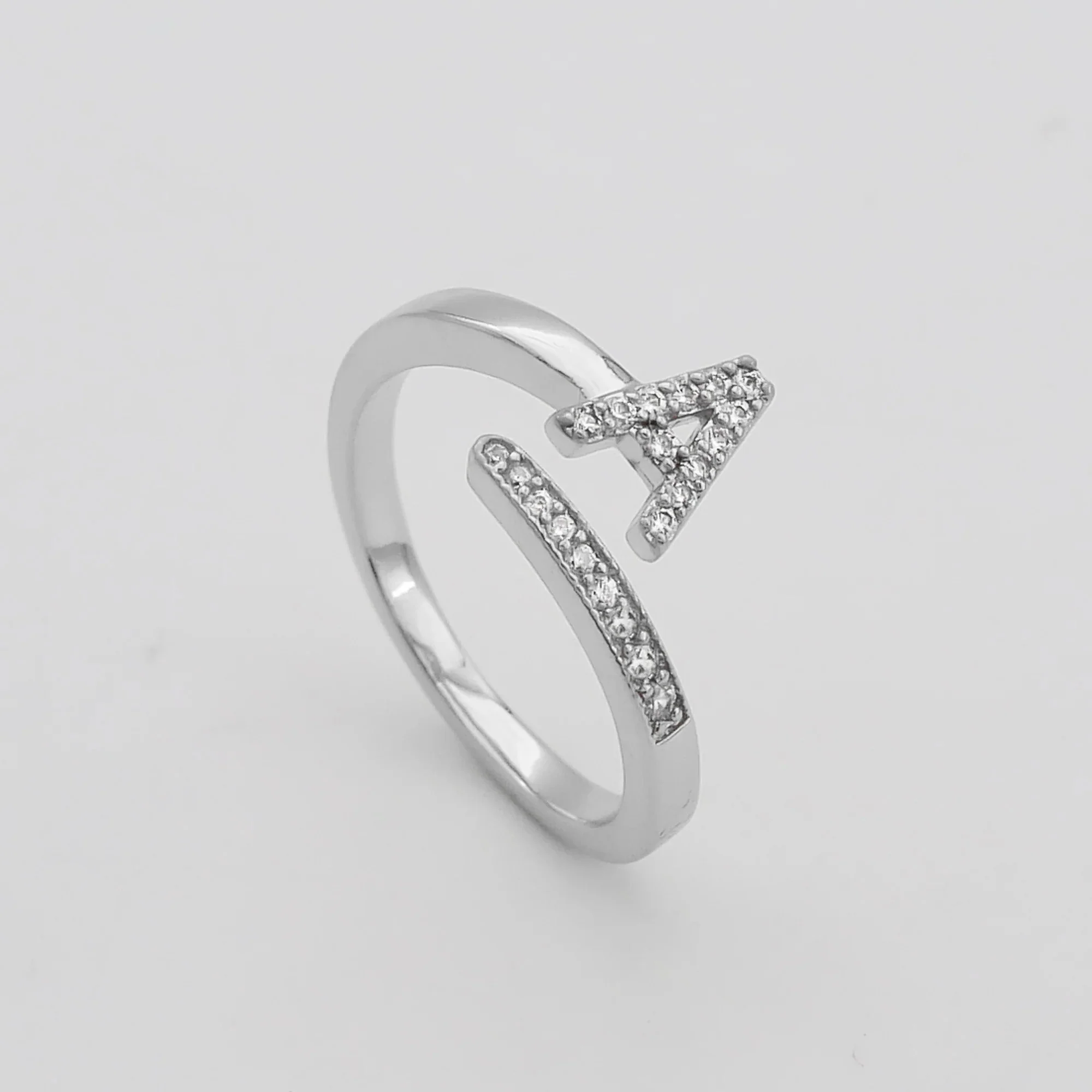 ICY Initial Ring - Image 3