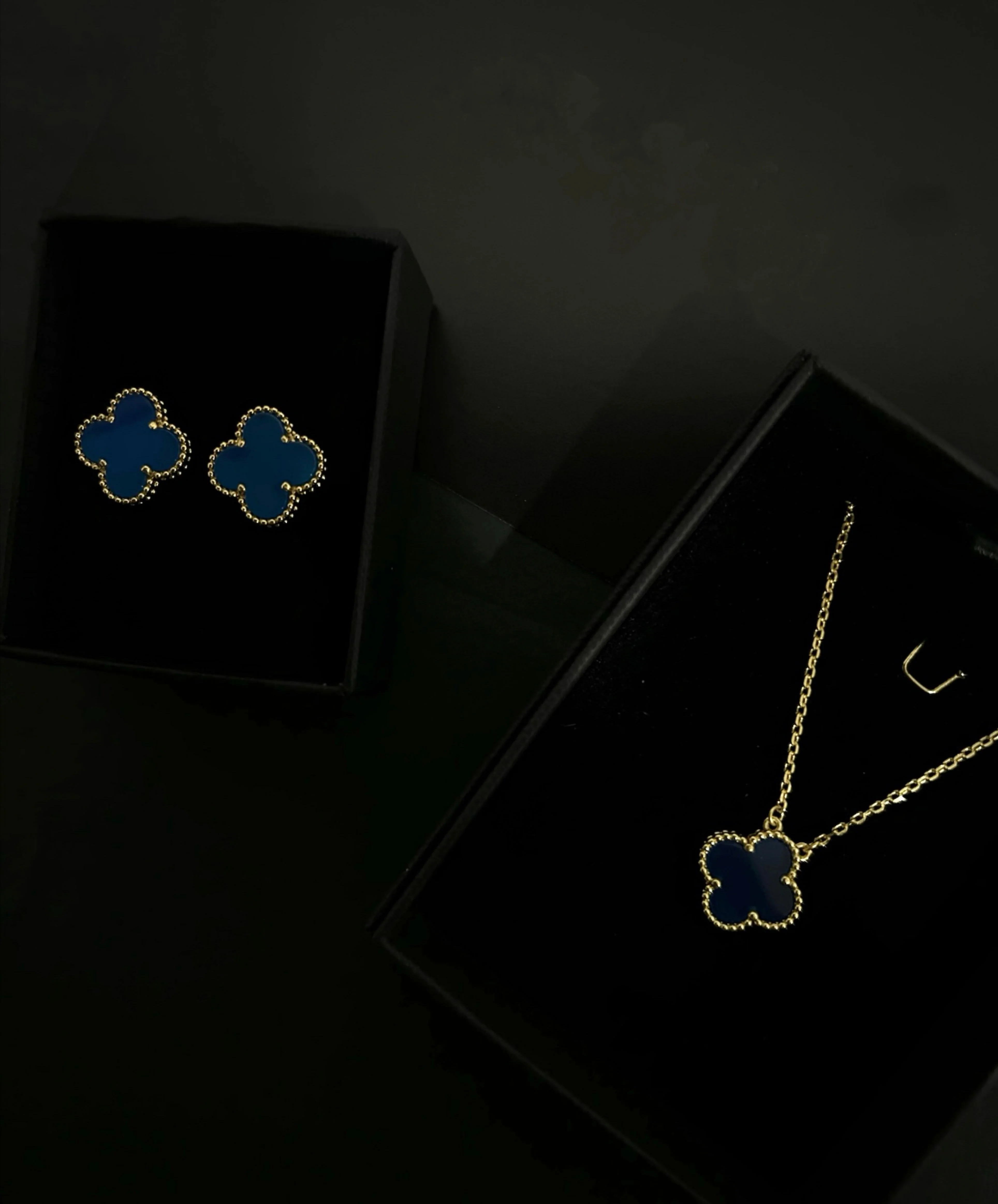 Royal Blue VC Necklace - Image 3